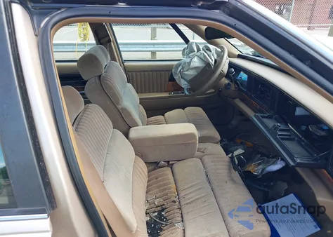 1993 Buick Park Avenue from USA, damaged, VIN 1G4CW53L0P1611080